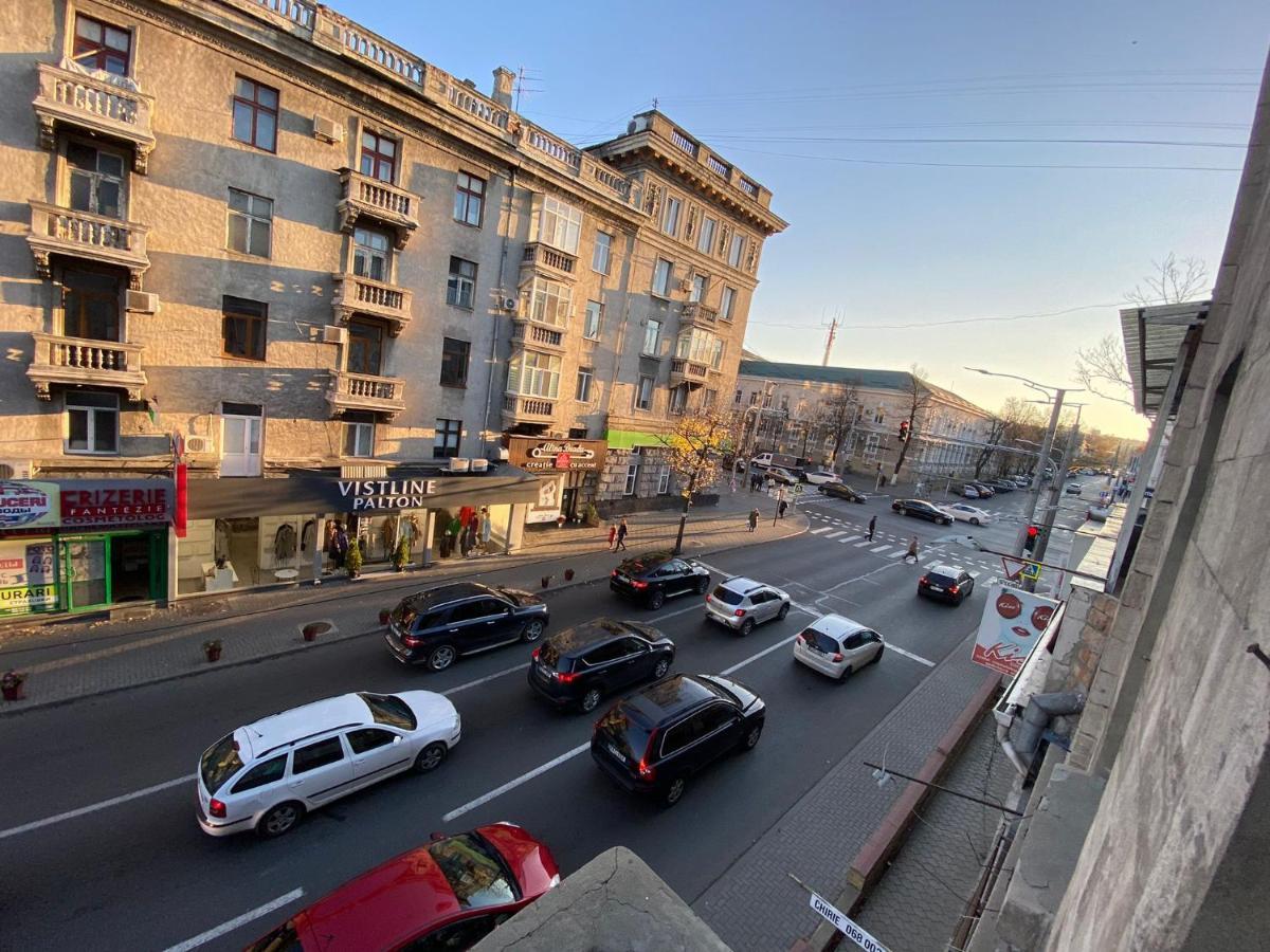 Grand Ultracentral Apartments Stefan Cel Mare In The Heart Of Chisinau Exterior photo